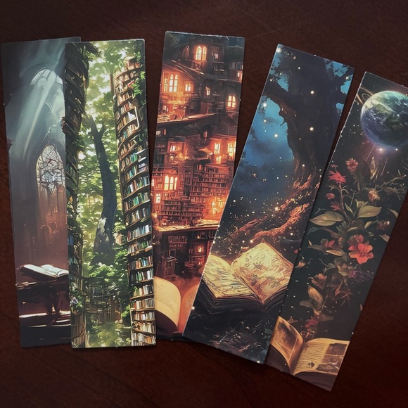 Fantasy reader accessory box! - Picture 10 of 12